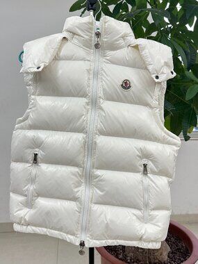 Moncler White Hooded Down Vest Size L